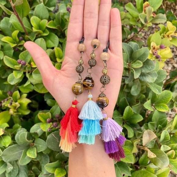 Tiger’s eye Necklaces - Picture 2 of 11